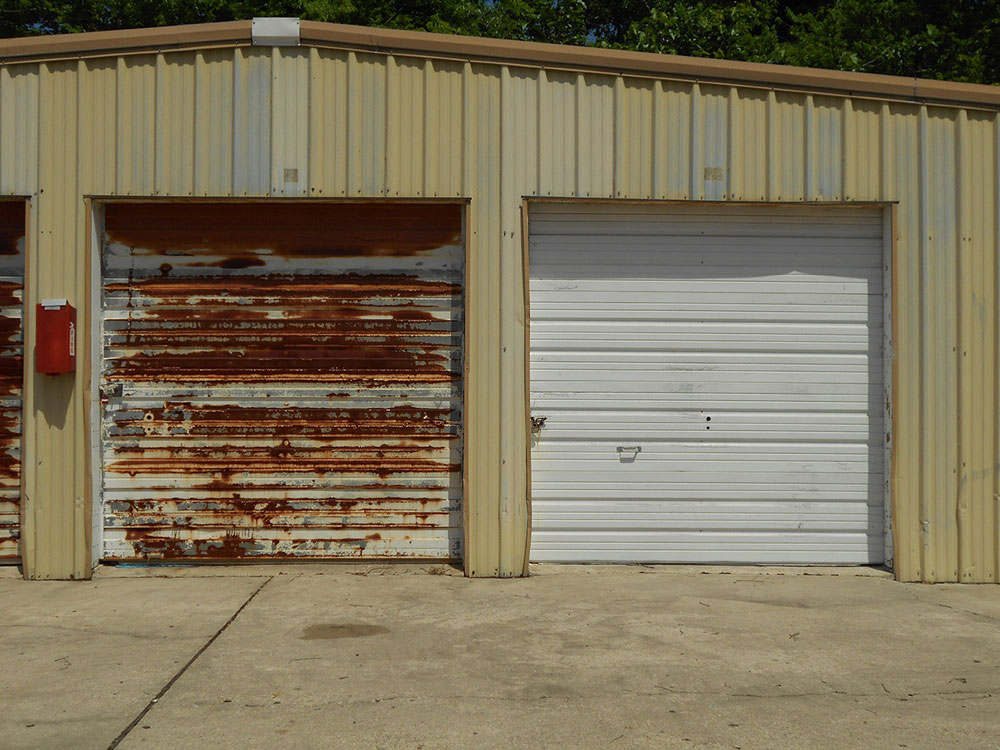 How to Prevent Rust on Garage Doors
